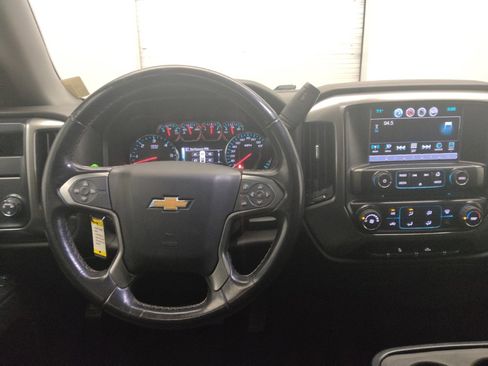 Used 2018 Chevrolet Silverado 1500 LT image 22
