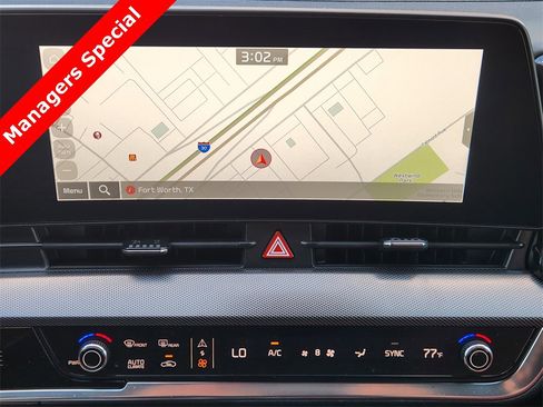 New 2025 Kia Sportage SX image 11