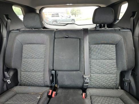 Used 2018 Chevrolet Equinox LT FWD image 12
