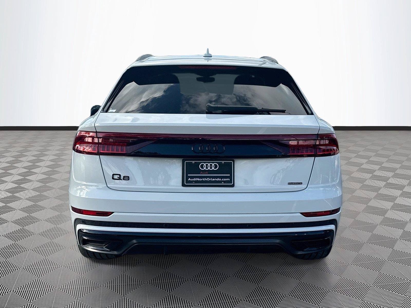 Used 2023 Audi Q8 Prestige AWD/4WD image 6