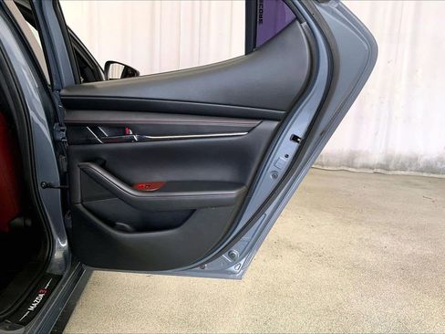 Used 2023 MAZDA MAZDA3 s AWD/4WD image 23