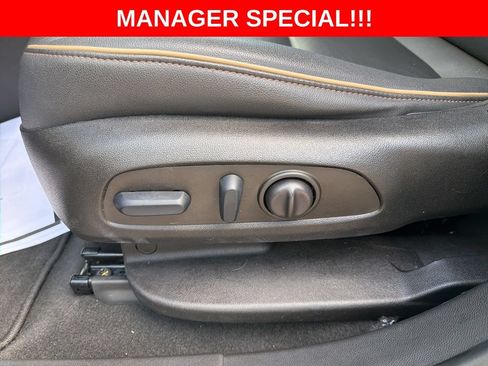 Used 2023 Chevrolet Blazer Premier w/ Driver Confidence II Package FWD image 20