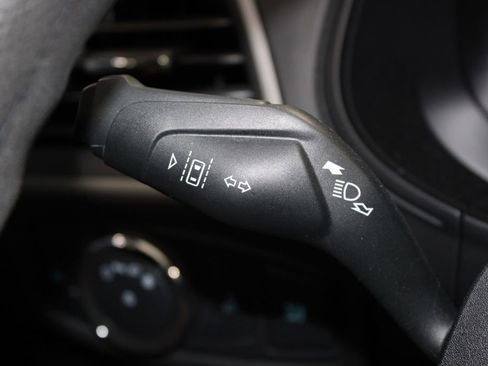 Used 2022 Ford Edge SE w/ Black Appearance Package AWD/4WD image 22