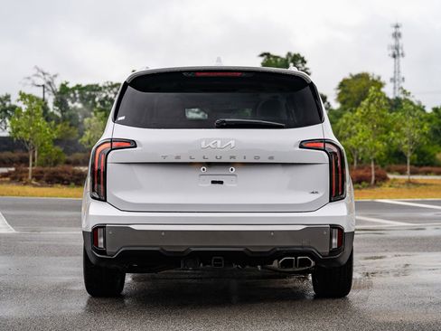 Used 2025 Kia Telluride SX Prestige AWD/4WD image 6