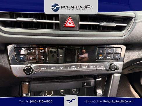 Used 2024 Kia Seltos EX AWD/4WD image 12
