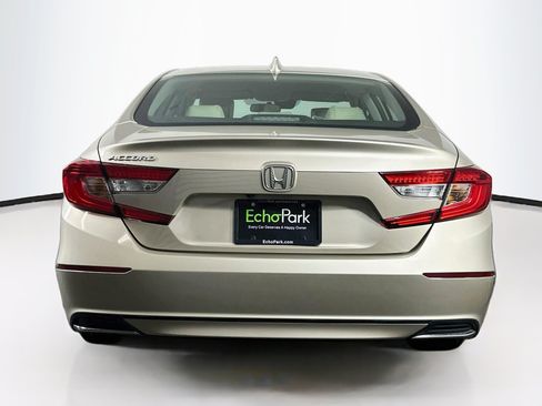 Used 2018 Honda Accord LX image 7