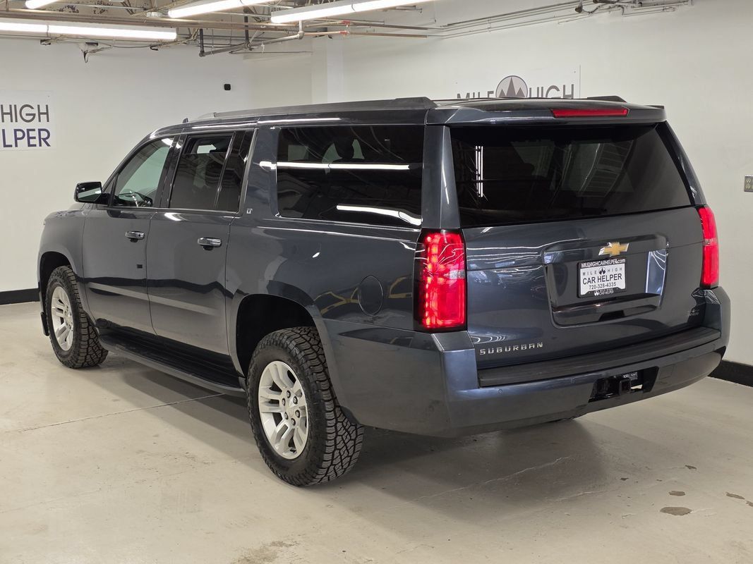 Used 2019 Chevrolet Suburban LT AWD/4WD image 11