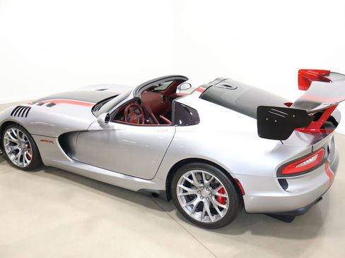 Used 2017 Dodge Viper GTC w/ ACR Package image 19