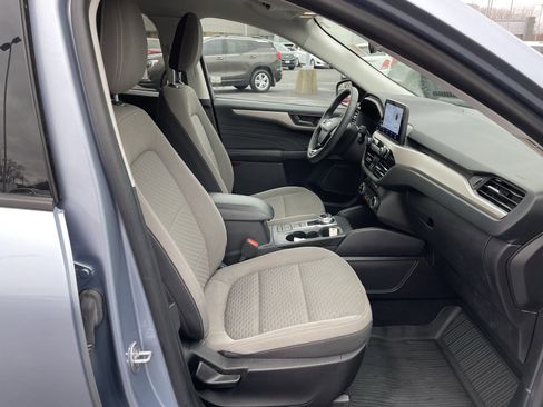 Used 2022 Ford Escape SE w/ Cold Weather Package image 33