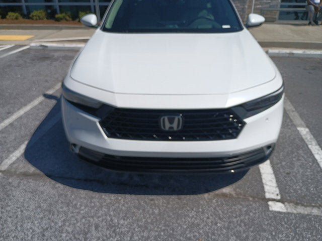 Used 2024 Honda Accord Touring image 4