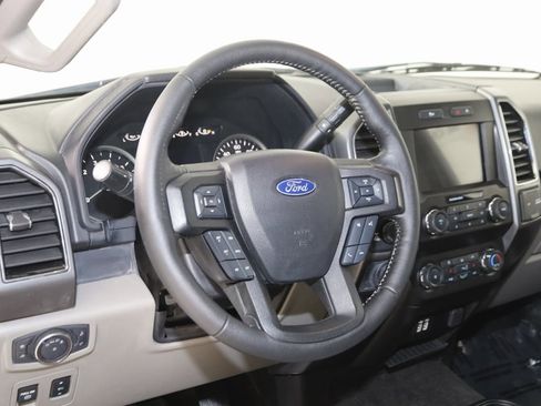 Used 2019 Ford F150 XLT w/ Equipment Group 302A Luxury image 6