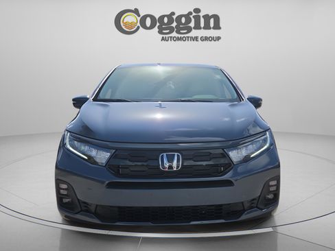 New 2026 Honda Odyssey Touring image 8