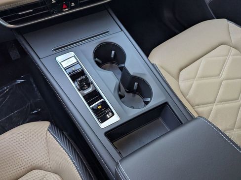 New 2026 Volkswagen Atlas Cross Sport SE image 13