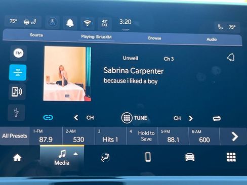 New 2026 Jeep Compass Limited image 13