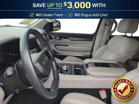 Used 2022 Jeep Grand Wagoneer Series I image 14