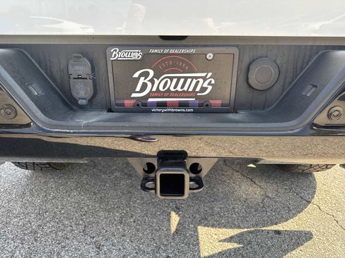 Used 2022 Chevrolet Silverado 1500 LT Trail Boss w/ Safety Package image 11