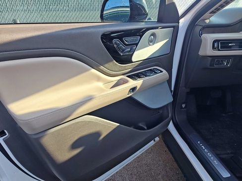 Used 2020 Lincoln Aviator Reserve w/ Equipment Group 202A AWD/4WD image 5