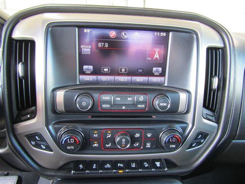Used 2015 GMC Sierra 2500 Denali w/ Duramax Plus Package AWD/4WD image 17