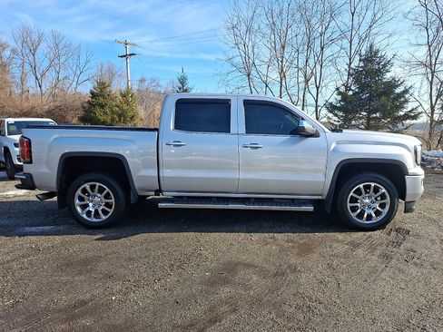 Used 2018 GMC Sierra 1500 Denali image 7