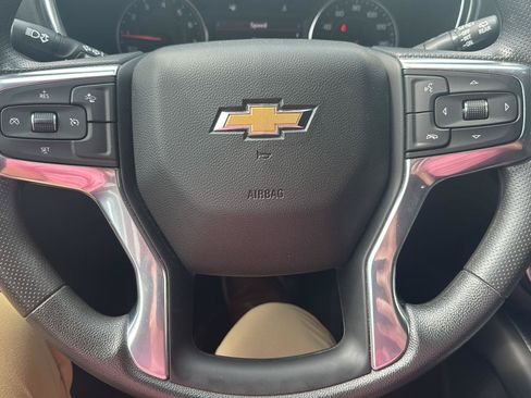 Used 2023 Chevrolet Blazer LT AWD/4WD image 11