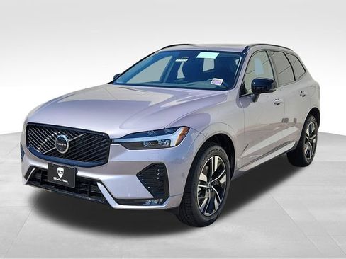 Certified 2026 Volvo XC60 B5 Plus w/ Climate Package AWD/4WD image 3