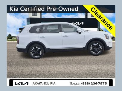 Certified 2025 Kia Telluride EX w/ EX Captain's Chair Package