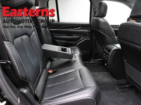 Used 2023 Jeep Grand Cherokee 4WD 4xe image 26