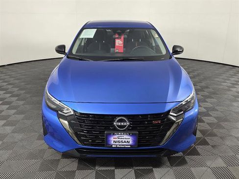 Used 2024 Nissan Sentra SR FWD image 10