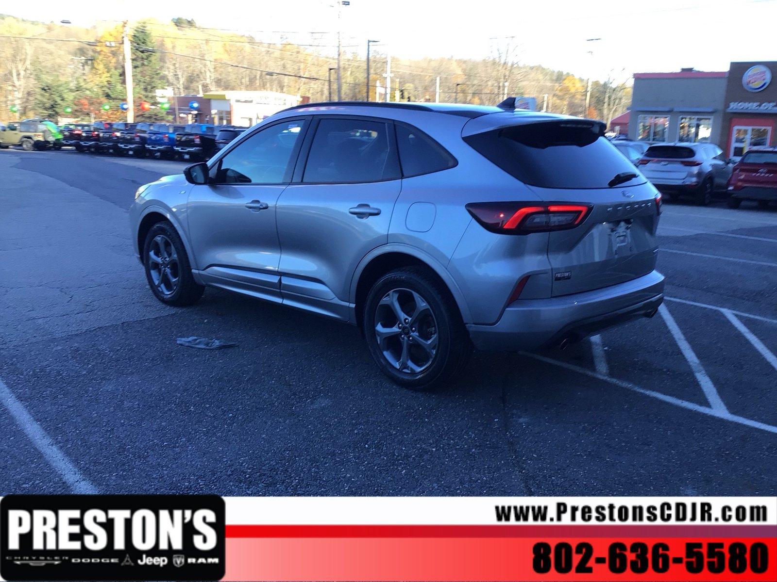 Used 2024 Ford Escape ST-Line AWD/4WD image 3