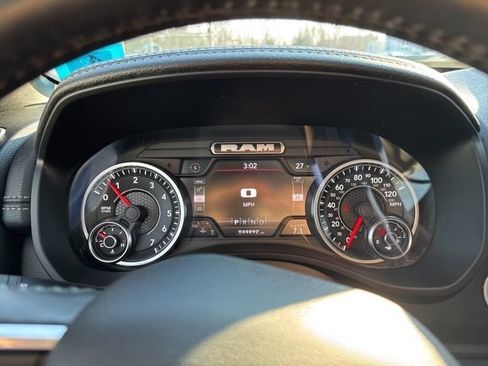 Used 2023 RAM 1500 Laramie AWD/4WD image 26