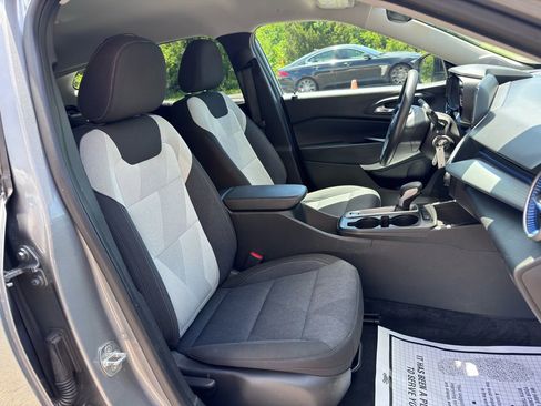 Used 2024 Chevrolet Trax LS w/ Driver Confidence Package FWD image 31