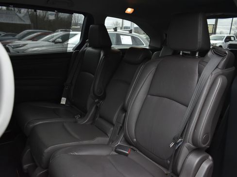 Used 2022 Honda Odyssey EX-L image 16