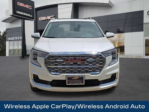 Used 2023 GMC Terrain Denali w/ LPO, Floor Liner Package AWD/4WD image 23
