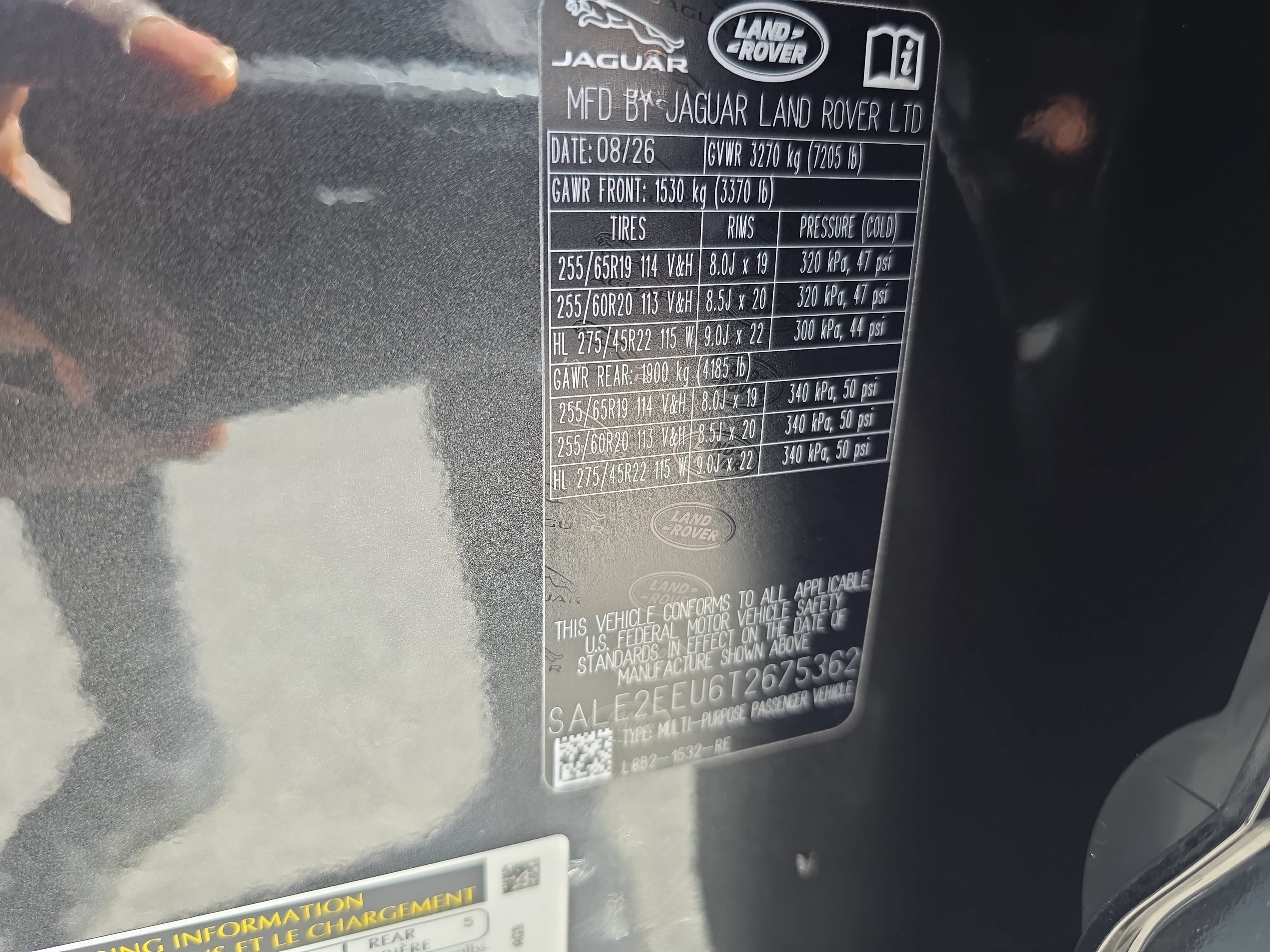 New 2026 Land Rover Defender 110 X-Dynamic SE AWD/4WD image 35