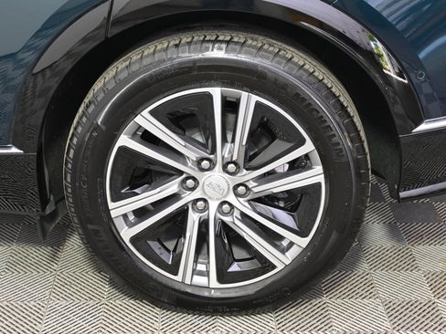 New 2025 Cadillac Lyriq Luxury image 19