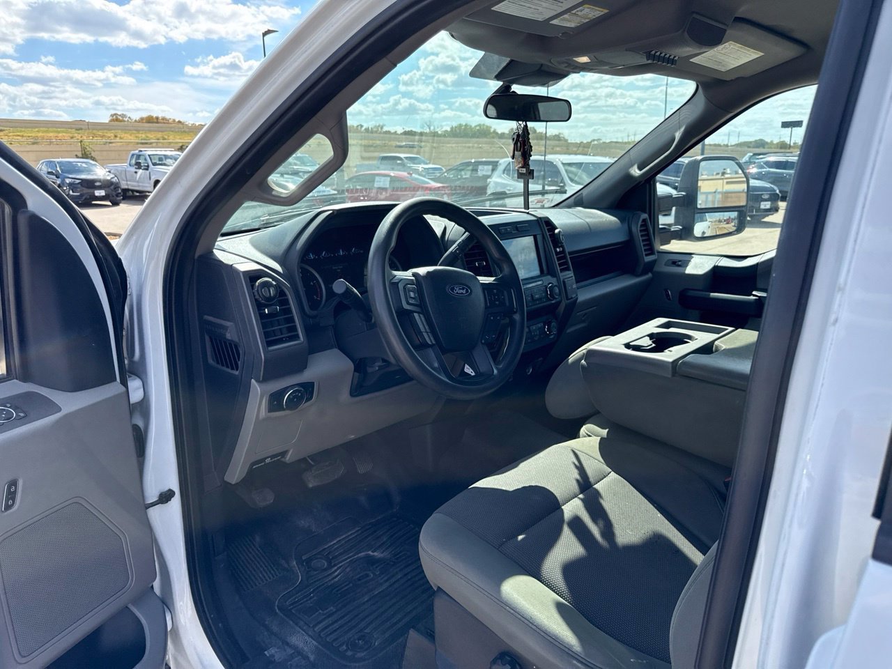 Used 2022 Ford F250 XL w/ Power Equipment Group AWD/4WD image 20
