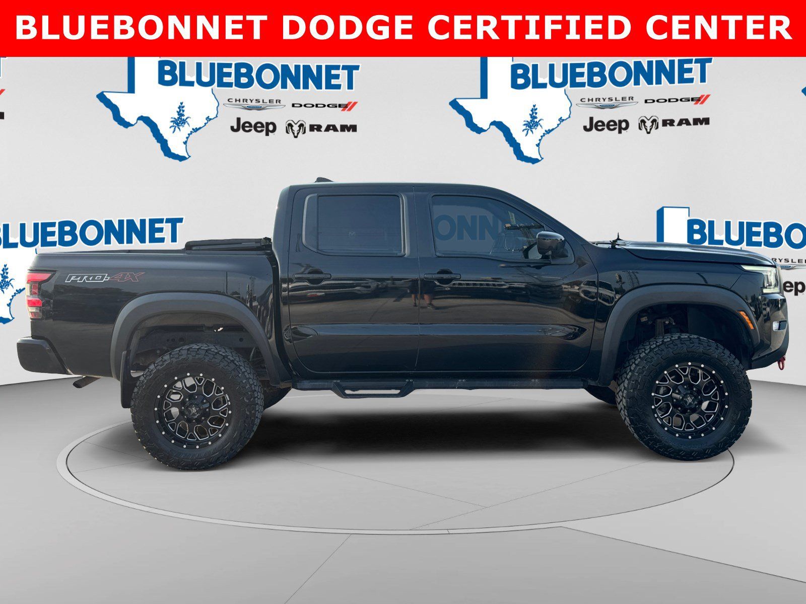 Used 2023 Nissan Frontier PRO-4X w/ Pro Convenience Package AWD/4WD image 4