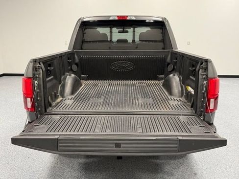 Used 2020 Ford F150 XLT w/ Equipment Group 302A Luxury AWD/4WD image 12