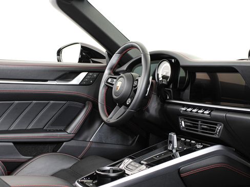 Used 2024 Porsche 911 Turbo S AWD/4WD image 32