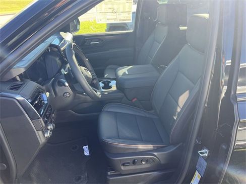 New 2026 GMC Yukon XL AT4 w/ AT4 Premium Plus Package image 15