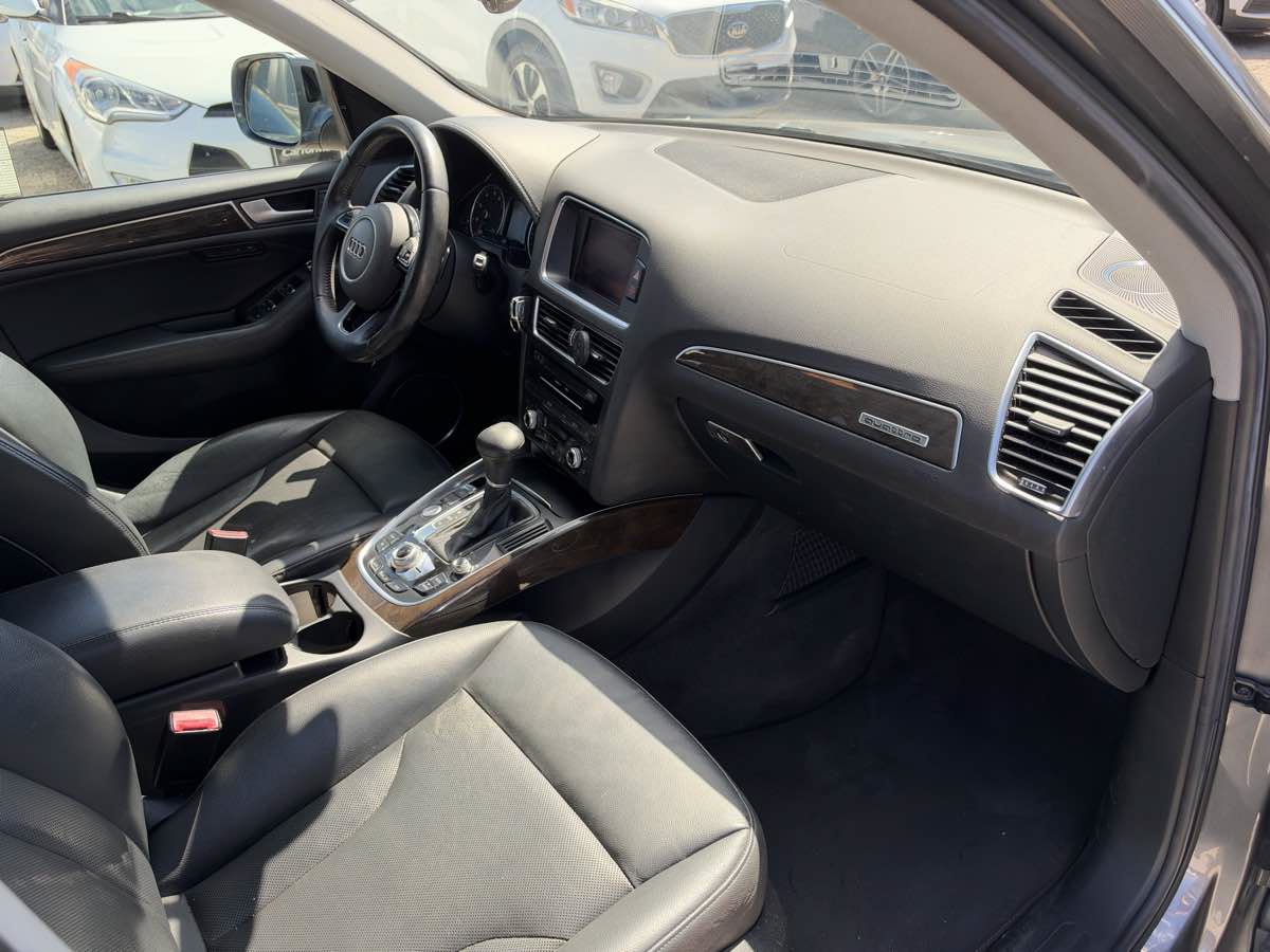 Used 2014 Audi Q5 3.0T Prestige w/ Prestige Package AWD/4WD image 9