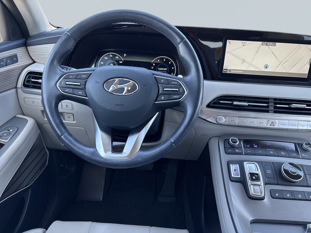 Used 2022 Hyundai Palisade Limited FWD image 13