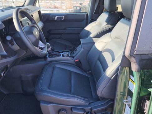 New 2025 Ford Bronco Big Bend w/ Black Diamond Package image 24