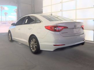 Used 2017 Hyundai Sonata SE FWD video 2