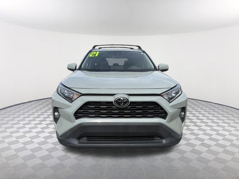 Used 2021 Toyota RAV4 XLE image 2
