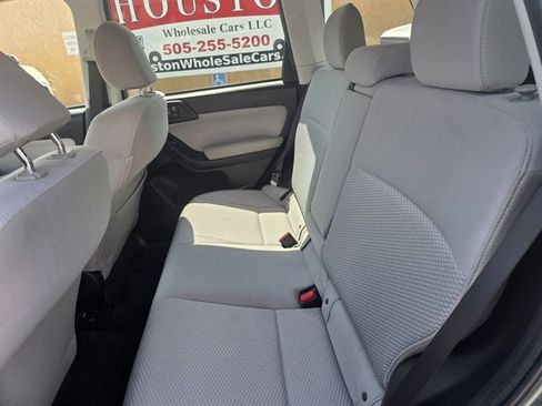 Used 2018 Subaru Forester 2.5i Premium AWD/4WD image 9