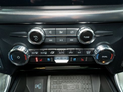 Used 2023 Ford F150 Platinum w/ Equipment Group 701A High image 25