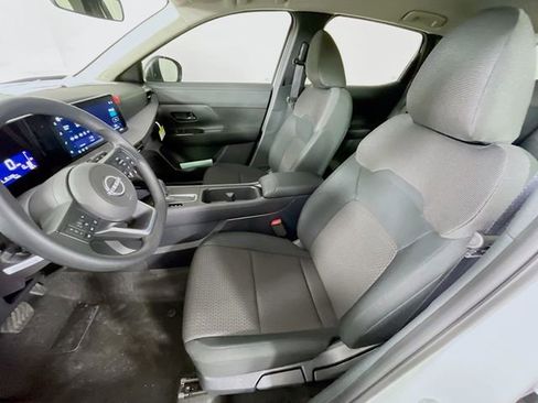 New 2026 Nissan Kicks S image 13