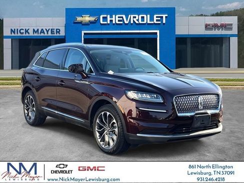 Used 2022 Lincoln Nautilus Reserve image 1