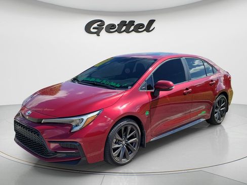 Used 2024 Toyota Corolla XSE FWD image 1
